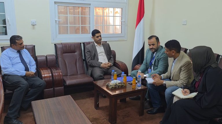 وزير حقوق الإنسان يبحث مع منظمة الهجرة الدولية تعزيز التعاون في مكافحة الإتجار بالبشر