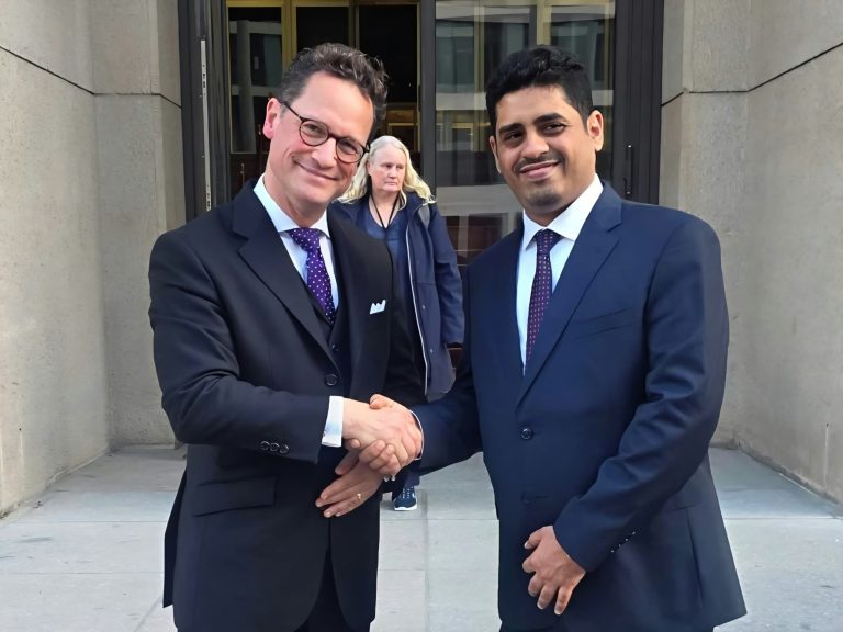 Minister of Human Rights Discusses Houthi Violations and the Importance of Supporting the Designation of the Militias as a Terrorist Organization with German Foreign Ministry Official